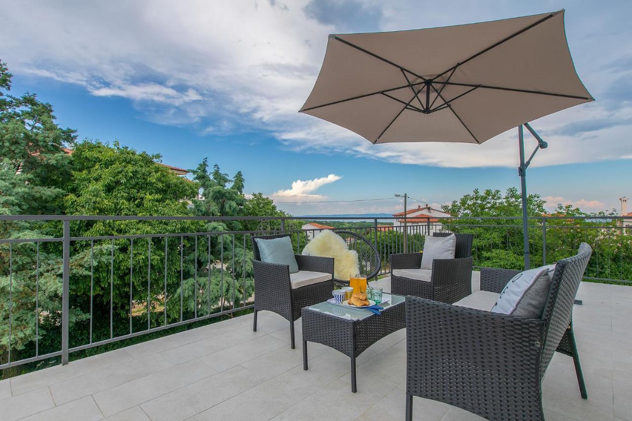 Premium 100m2 Sea View Apartment *